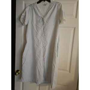 Miss Elaine Nightgown Nightshirt Womens Size M Blue White Checkered  PJs Medium